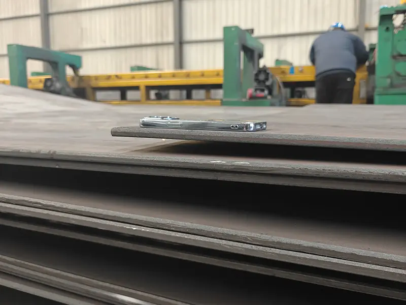 Comment la plaque d'acier A36 répond à vos besoins en matière de structure et de fabrication